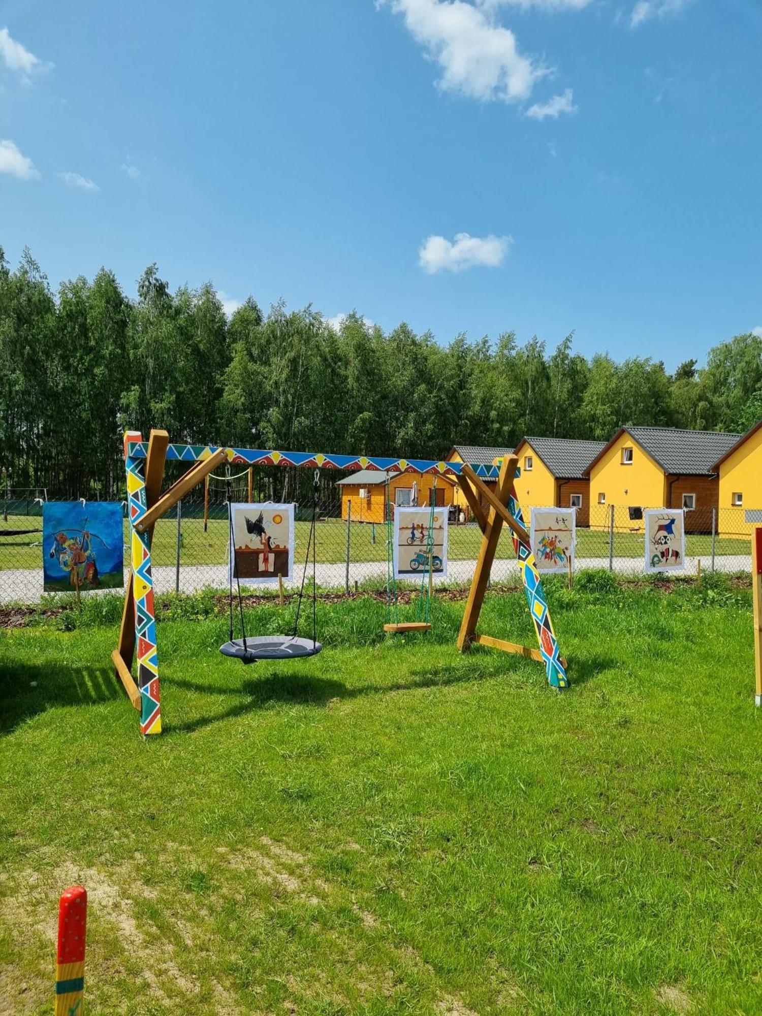 Отель Indiana Camp - 150 M Od Suntago Park Grabce-Towarzystwo Экстерьер фото